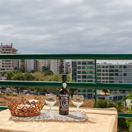 Rodrigues Apartament *
